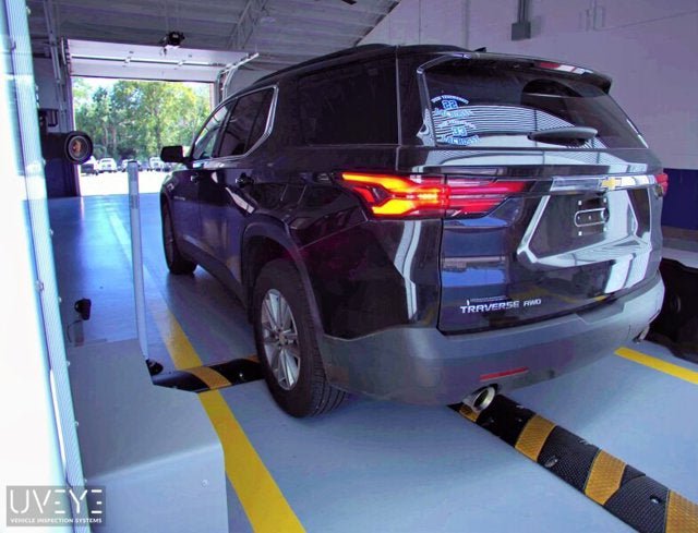 Used 2023 Chevrolet Traverse LT AWD/4WD image 4