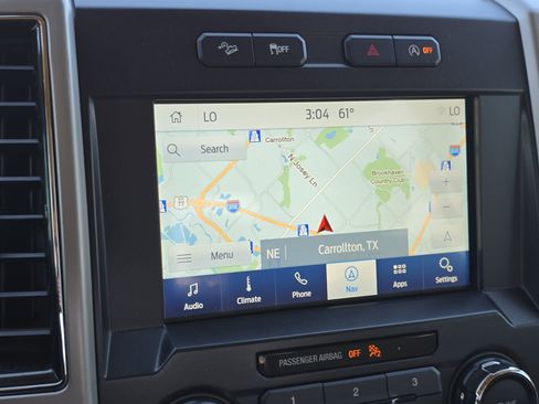 Used 2018 Ford F150 Lariat image 18