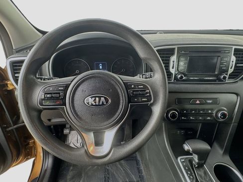 Used 2019 Kia Sportage LX image 13