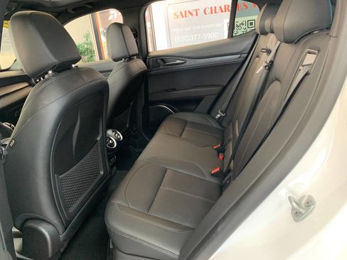 Used 2022 Alfa Romeo Stelvio Sprint image 13