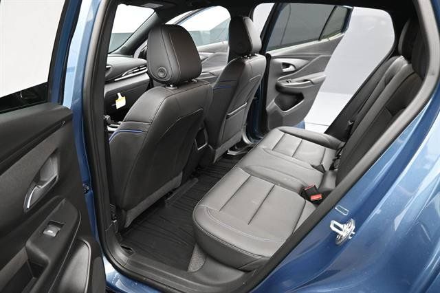 Used 2026 Buick Envista Sport Touring w/ Convenience I Package FWD image 21