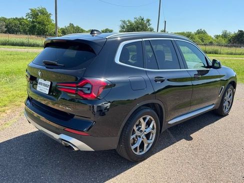 Used 2023 BMW X3 xDrive30i w/ Convenience Package AWD/4WD image 6