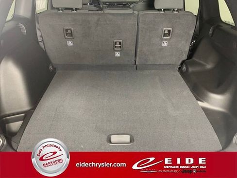 New 2025 Jeep Grand Cherokee Laredo w/ Luxury Tech Group I image 14