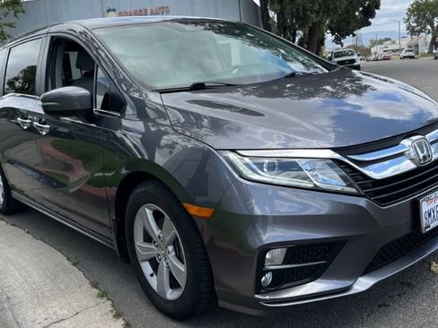 Used 2019 Honda Odyssey EX image 2