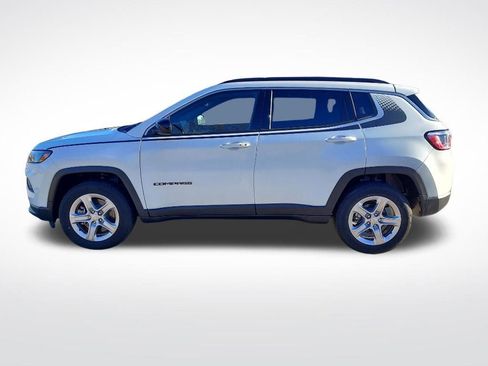 New 2023 Jeep Compass Latitude w/ Mopar Graphics Package image 7