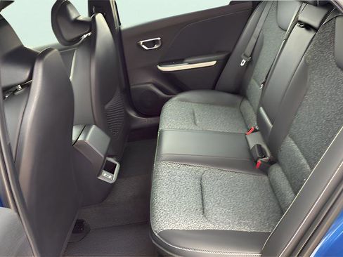 New 2025 Kia K4 GT-Line Turbo w/ GT-Line Sunroof Package FWD image 12