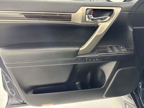 Used 2021 Lexus GX 460 Premium w/ Premium Package AWD/4WD image 20