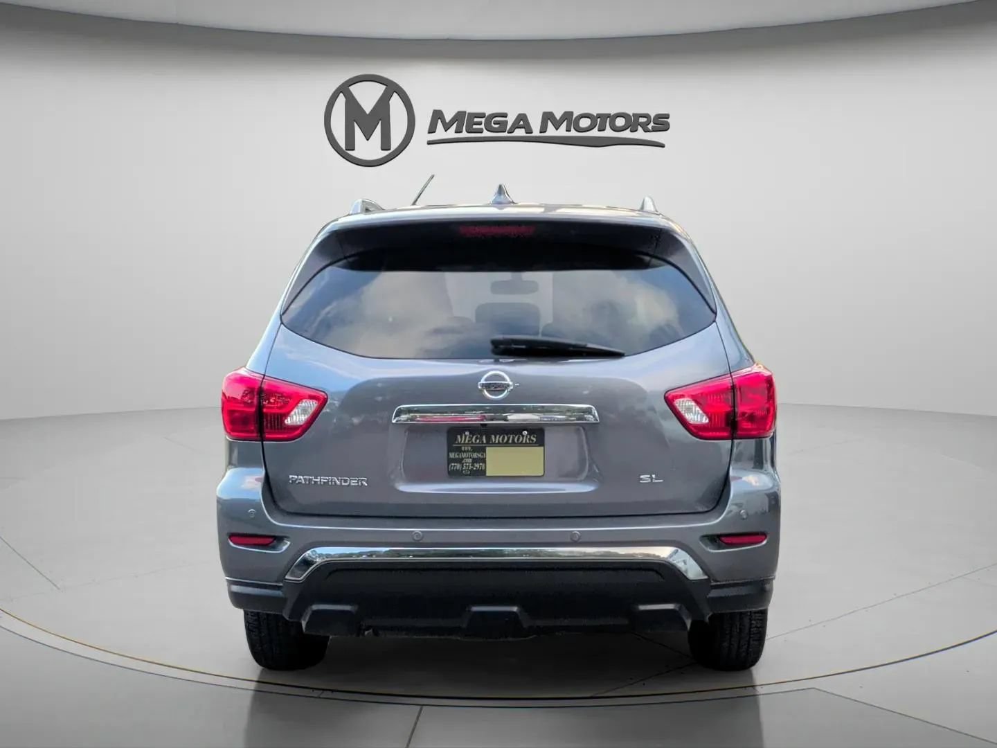 Used 2020 Nissan Pathfinder SL FWD image 6