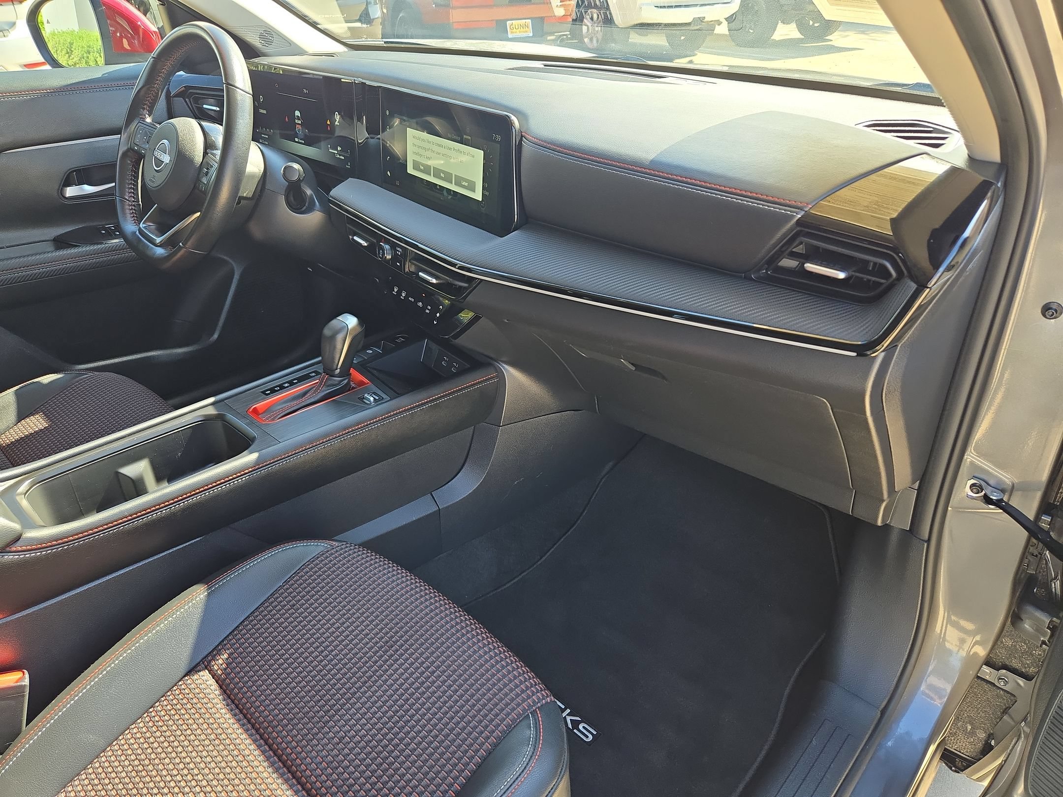 Certified 2025 Nissan Kicks SR FWD image 26