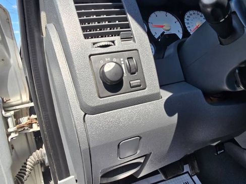 Used 2008 Dodge Ram 2500 Truck SXT image 26