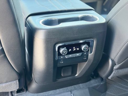 Used 2026 Chevrolet Tahoe High Country w/ Sun And Tow Package AWD/4WD image 25
