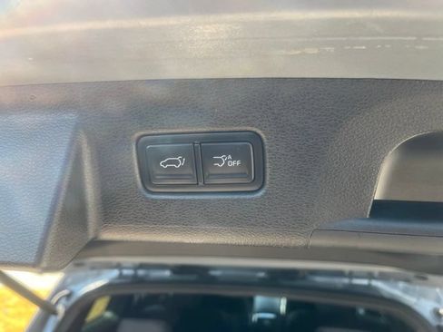 Used 2024 Kia Telluride SX X-Pro AWD/4WD image 9