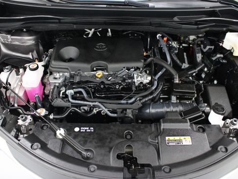 Used 2024 Toyota Sienna Limited FWD image 43