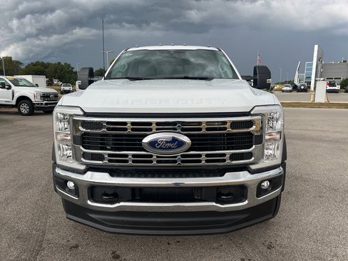 New 2026 Ford F550 4x4 Crew Cab Super Duty image 2