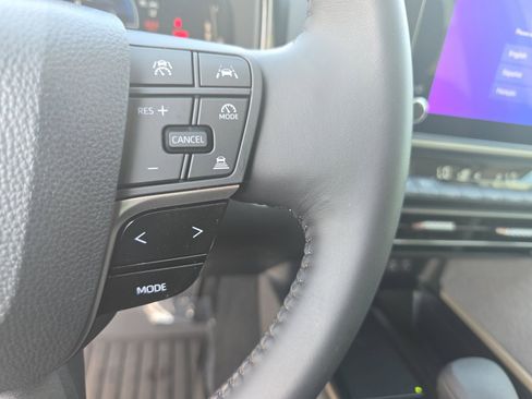 Used 2026 Toyota Camry LE w/ Convenience Package FWD image 17