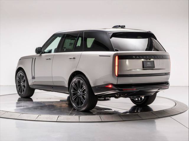 New 2026 Land Rover Range Rover SE AWD/4WD image 3