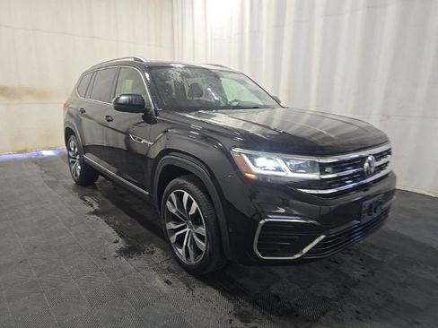 Used 2023 Volkswagen Atlas SEL Premium AWD/4WD image 3