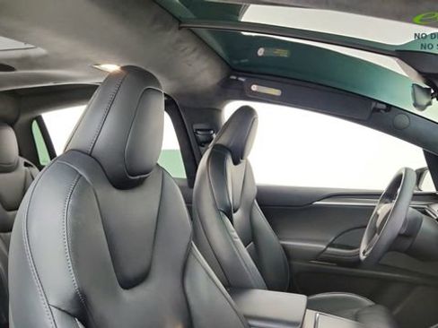 Used 2023 Tesla Model X Plaid AWD/4WD image 21