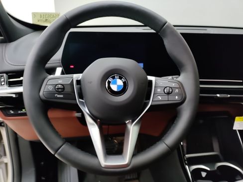 Used 2026 BMW X1 xDrive28i w/ Convenience Package AWD/4WD image 16