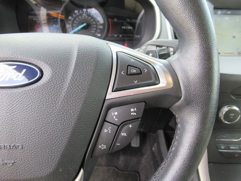 Used 2018 Ford Edge SEL w/ Equipment Group 201A image 22