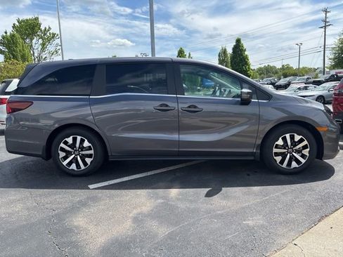 Used 2026 Honda Odyssey EX-L image 5