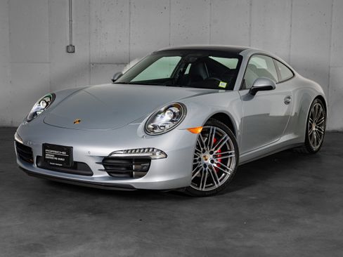 Certified 2015 Porsche 911 Carrera 4S AWD/4WD image 1