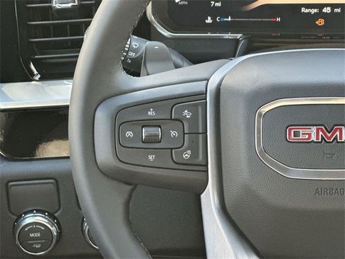 New 2026 GMC Sierra 1500 Elevation w/ LPO, Elevation Black Package image 9