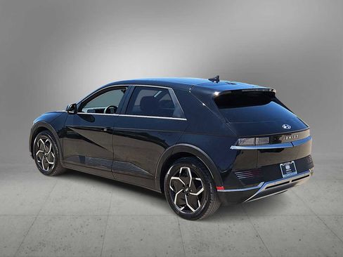 Certified 2024 Hyundai Ioniq 5 SEL RWD image 6