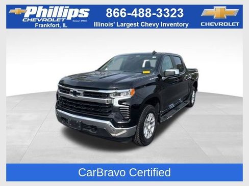 Used 2022 Chevrolet Silverado 1500 LT AWD/4WD image 1