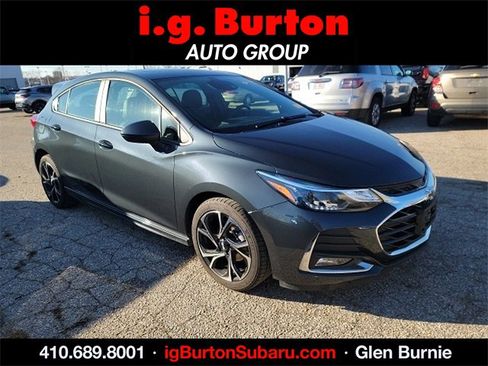 Used 2019 Chevrolet Cruze Premier w/ Sun And Sound Package image 1