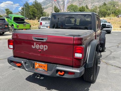 Used 2021 Jeep Gladiator Mojave AWD/4WD image 9