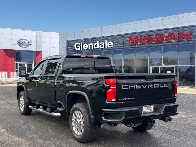Used 2025 Chevrolet Silverado 2500 LT w/ Z71 Chrome Sport Edition AWD/4WD image 6