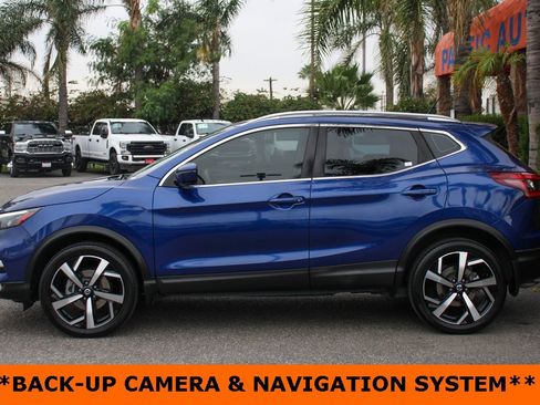 Used 2020 Nissan Rogue Sport SL w/ Premium Package image 5