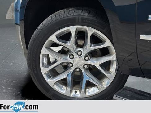 Used 2017 GMC Yukon Denali w/ Open Road Package AWD/4WD image 41