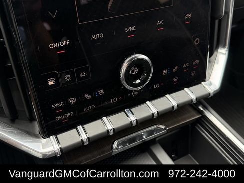 New 2026 GMC Acadia Denali w/ Super Cruise Package FWD image 19