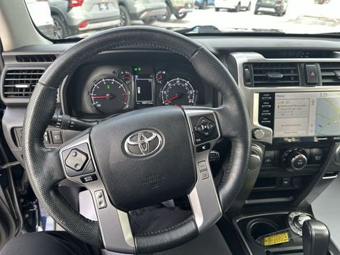 Used 2023 Toyota 4Runner SR5 Premium image 14