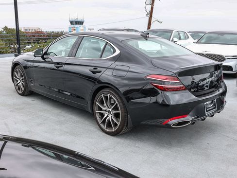 Used 2026 Genesis G70 2.5T Prestige RWD image 6