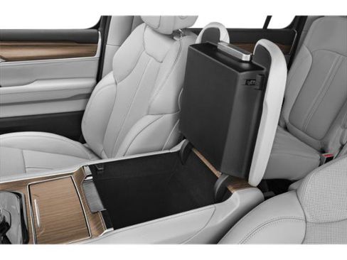 Certified 2024 Jeep Wagoneer L 4WD image 14