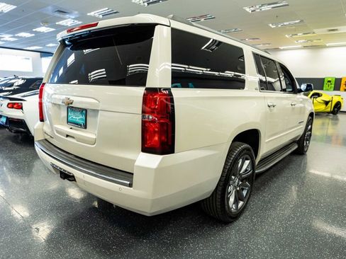 Used 2015 Chevrolet Suburban LTZ image 6