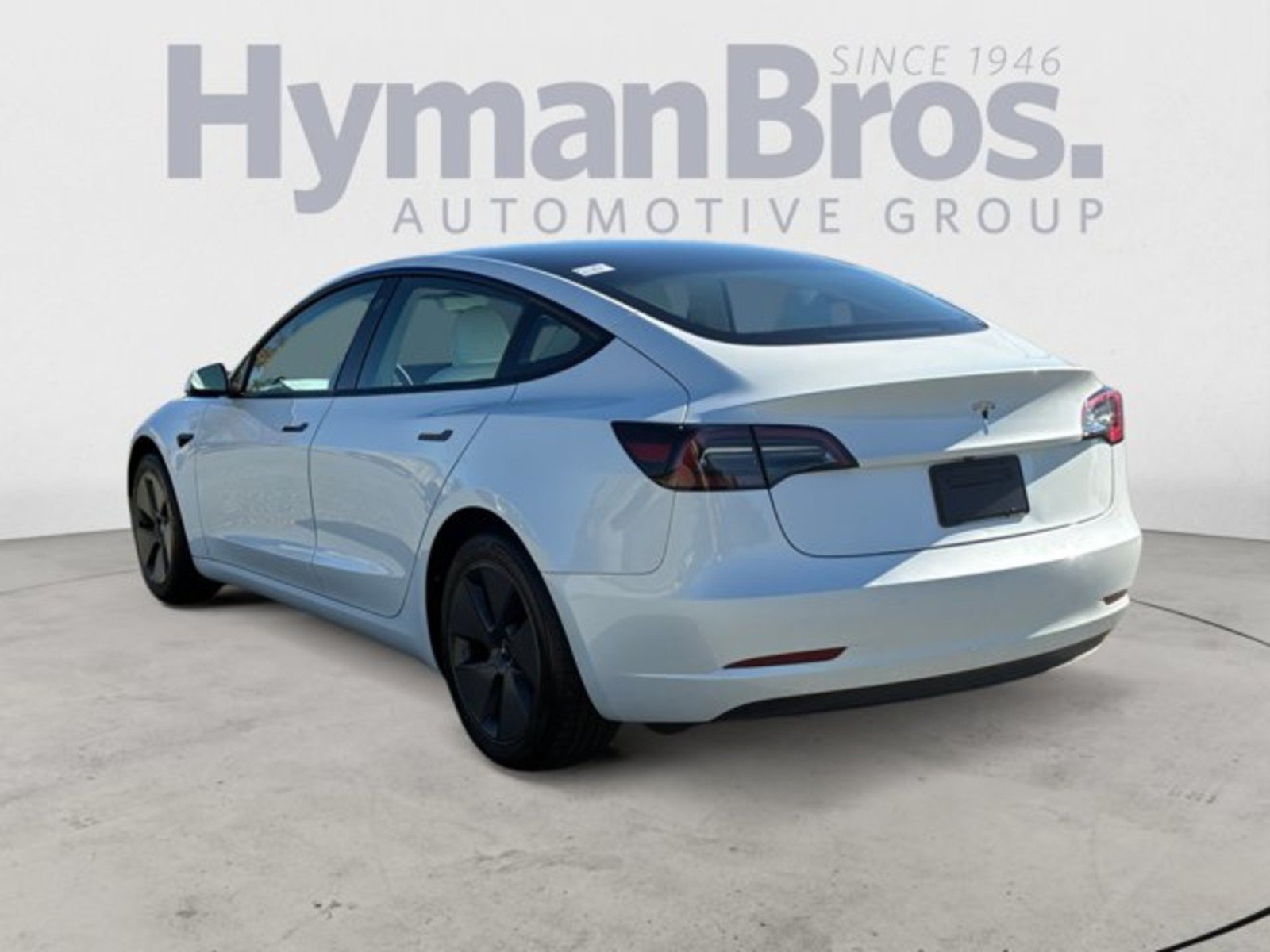 Used 2023 Tesla Model 3 Standard Range RWD image 5