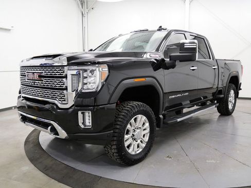 Used 2021 GMC Sierra 2500 Denali w/ Denali Ultimate Package AWD/4WD image 3