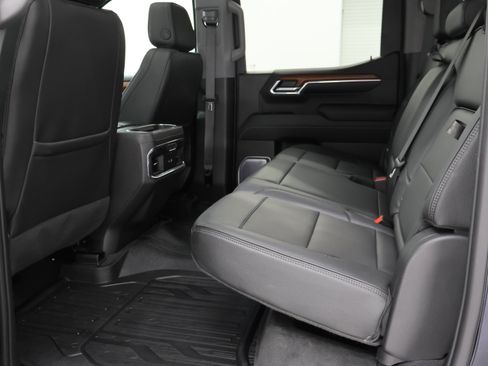 Used 2023 GMC Sierra 1500 Denali AWD/4WD image 41