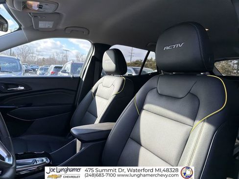 Used 2024 Chevrolet Trax ACTIV w/ Driver Confidence Package image 19