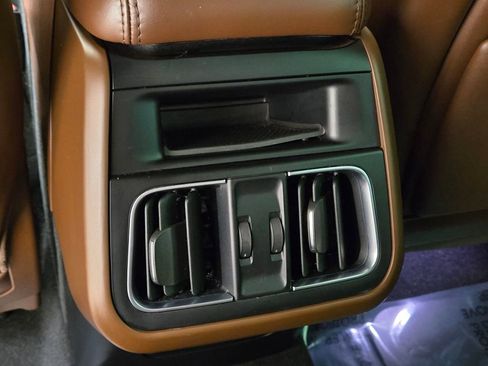 Used 2023 Maserati Grecale GT image 21