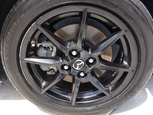Used 2019 MAZDA MX-5 Miata Sport RWD image 47