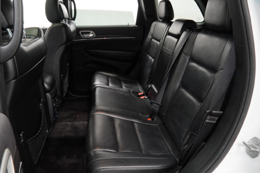 Used 2018 Jeep Grand Cherokee Limited AWD/4WD image 20