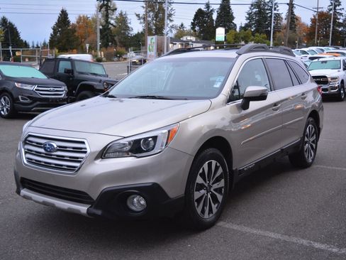 Used 2016 Subaru Outback 2.5i Limited image 3