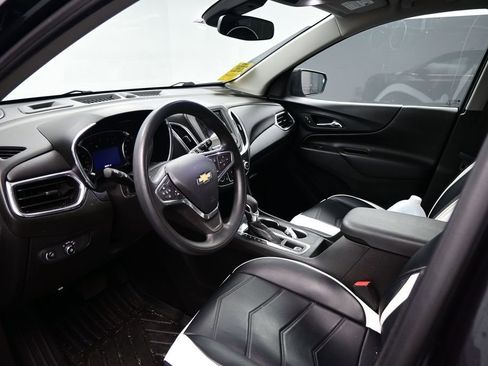 Used 2022 Chevrolet Equinox LT FWD image 12