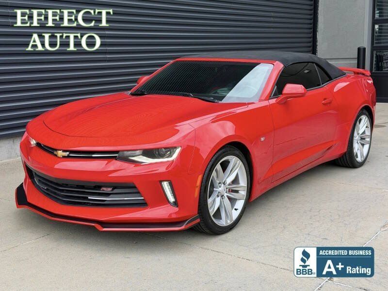 Used 2017 Chevrolet Camaro LT RWD image 1