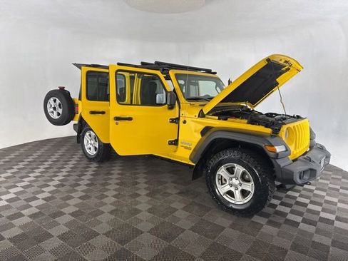 Used 2021 Jeep Wrangler Unlimited Sport image 12